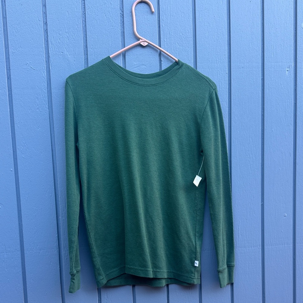 Tommy Bahama Boys Long-Sleeve Crew Tee in Forest Green